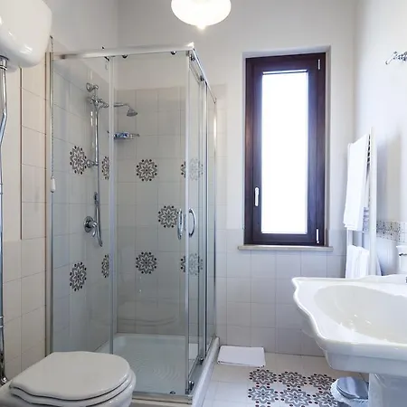 Casale Dome Bed & Breakfast