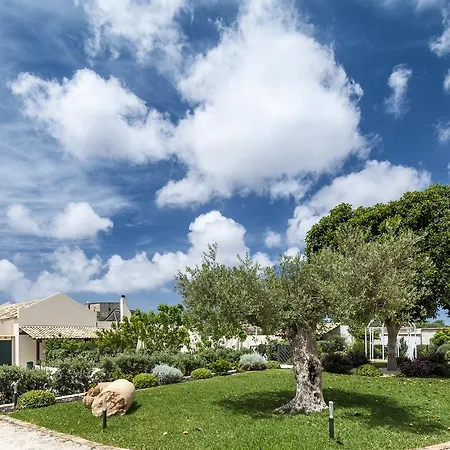Bed & Breakfast Casale Dome *