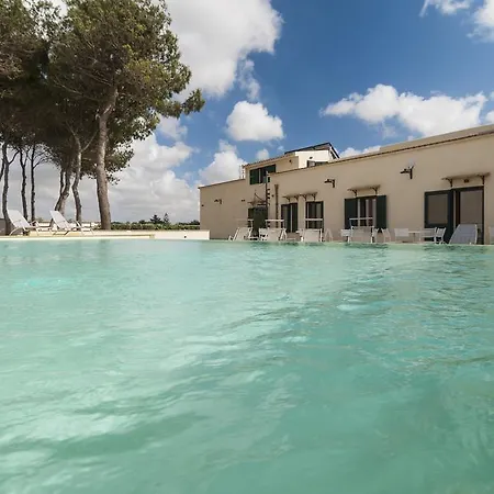 Casale Dome Bed and breakfast *