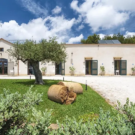 Bed & Breakfast Casale Dome *